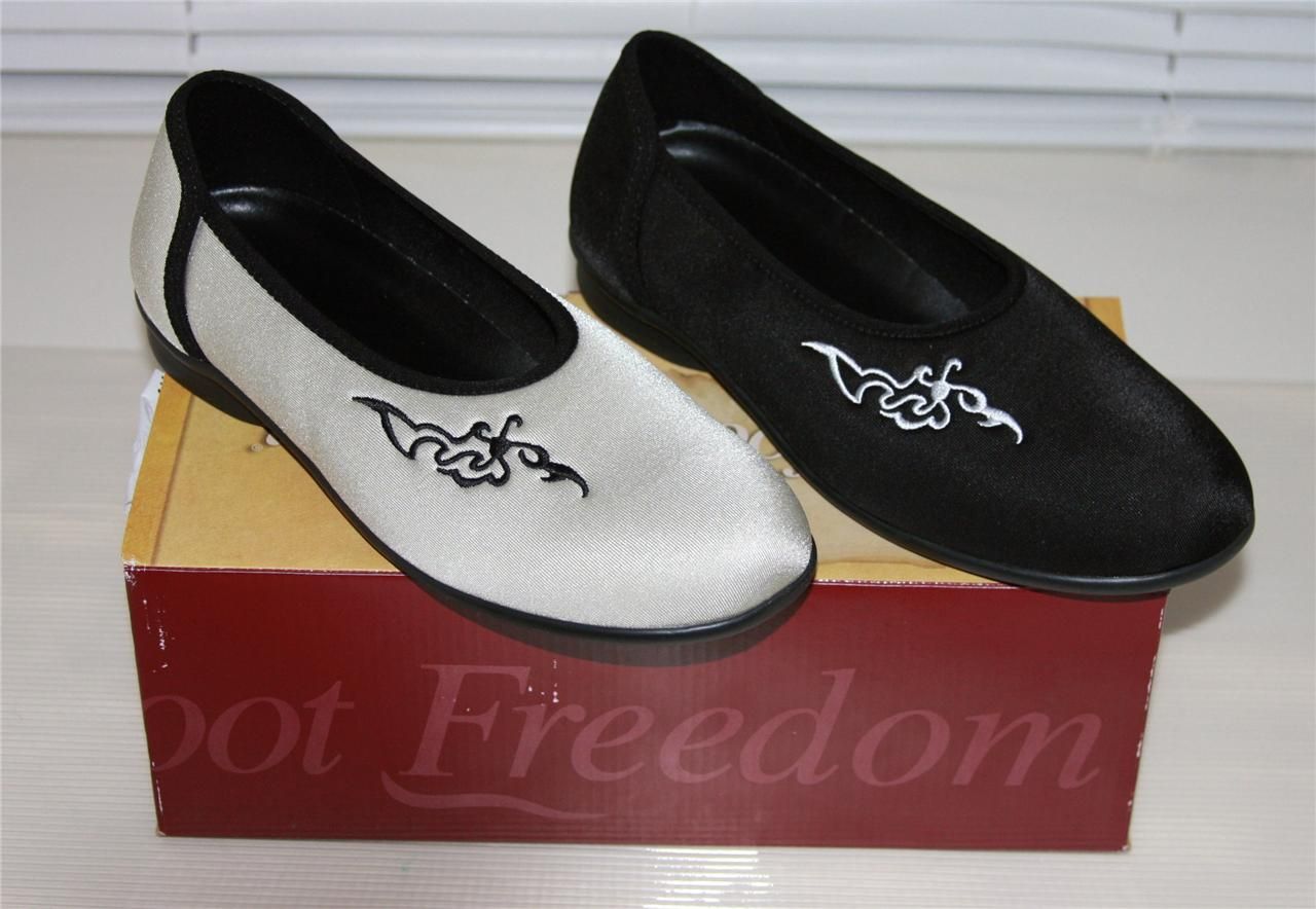 Womens Barefoot Freedom Julie Stretch Slip on by Drew Wide Sizes New