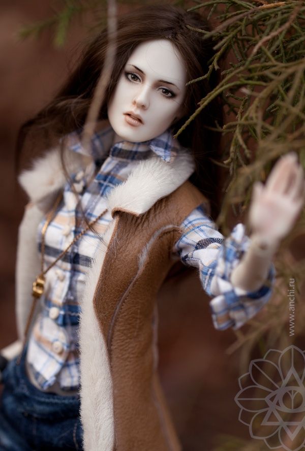 Kristen Stewart OOAK BJD by Anna Linberger