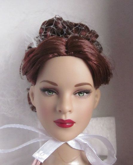 Tonner LAmour DeeAnna Doll