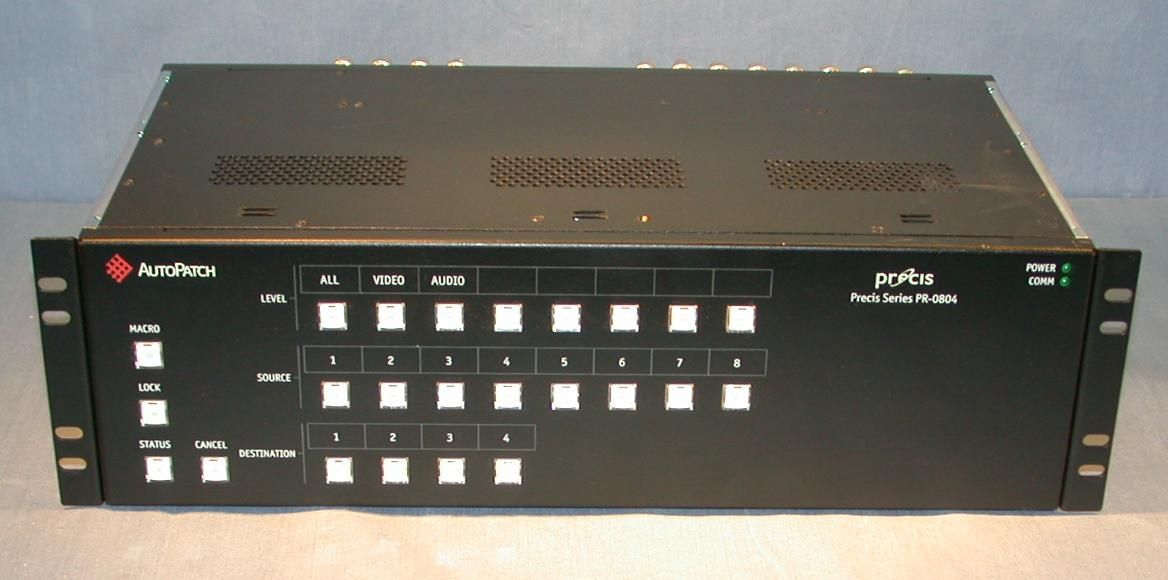 High End Whole House 8x4 HDTV Matrix Switcher 1080p