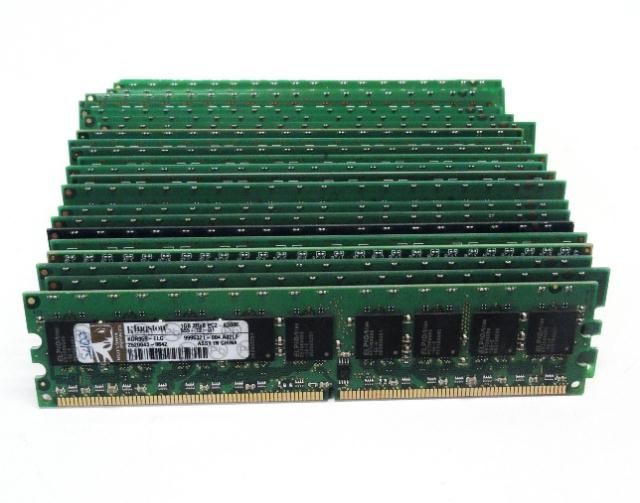 26x 1GB PC2 5300 667MHz ECC Unbuffered Workstation DDR2 Memory Modules