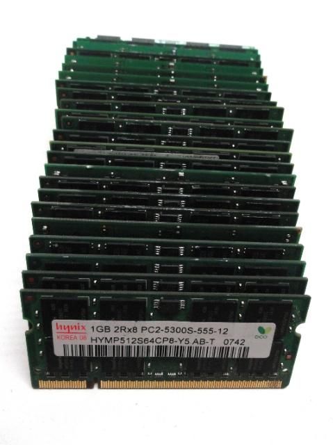 25x 1gb  PC2 5300  667MHz  NON ECC  Laptop DDR2 Memory Modules