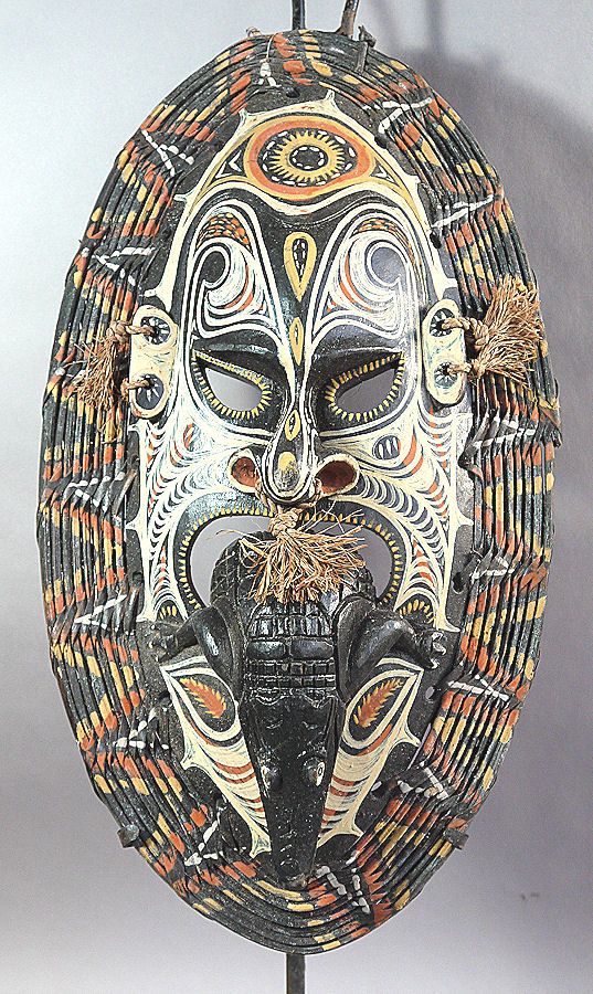 TAMBANUM VILLAGE, MIDDLE SEPIK RIVER, PAPUA NEW GUINEA