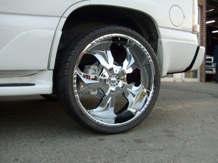 20 Chrome Wheels Rims Tires Package Starr 770 FWD 5x120
