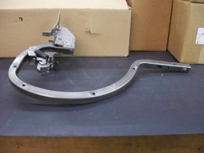 04 05 06 07 08 Malibu Trunk Hinge LH 15267825 New