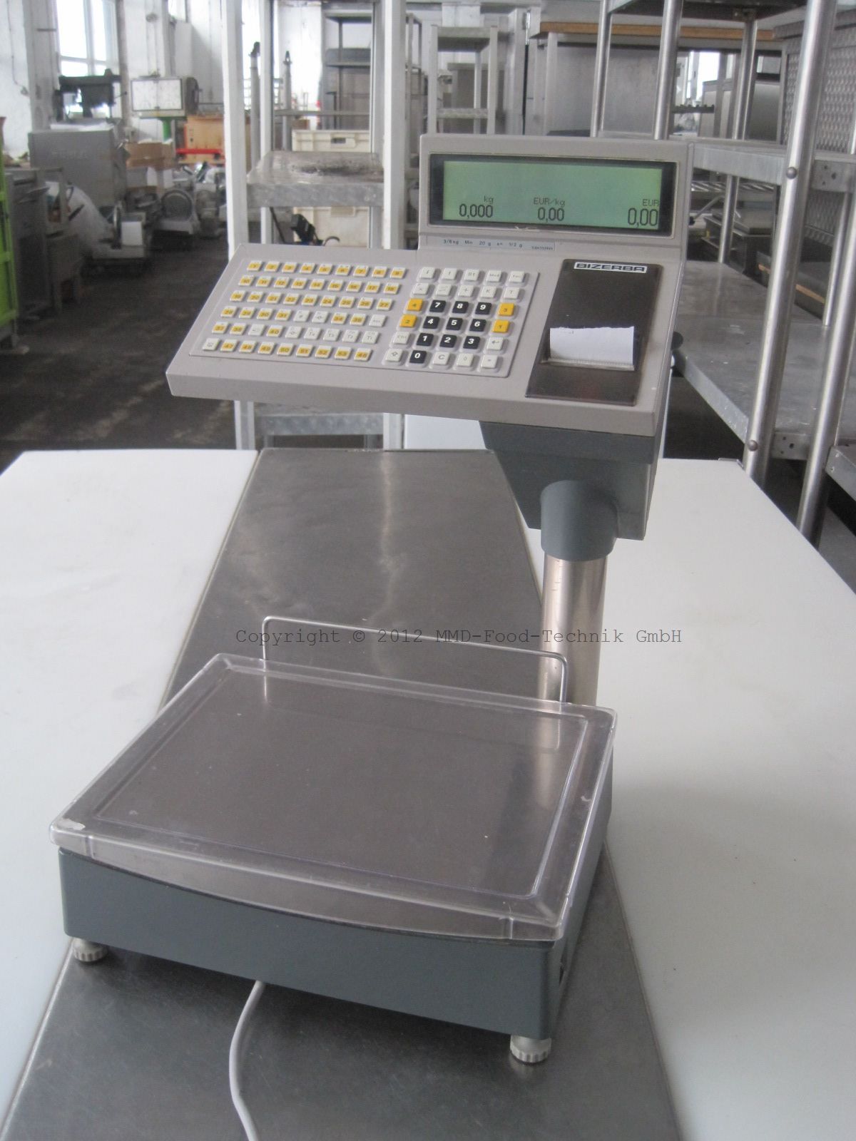 800 L, 3/6 kg Waage Linerless Bon  & Etiketten, Geeicht 2014, Incl19