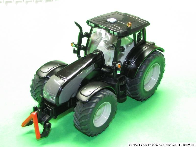 Siku Farmer 132 Art 3268 Valtra T 191 schwarz/grau Blitzversand