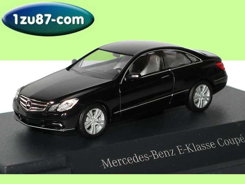 87 Mercedes E Klasse Coupé C207 schwarz Factory PROMO