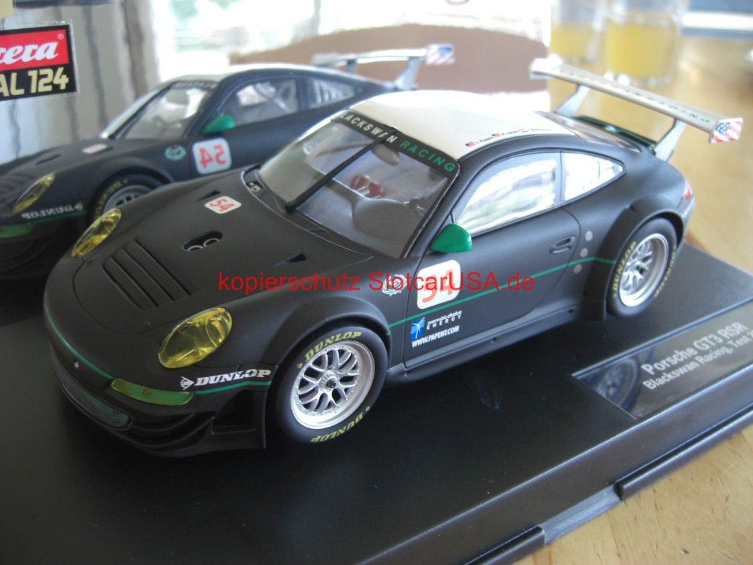 Carrera Digital 124 23758 Porsche 911 GT3 RSR Blackswan Racing Test