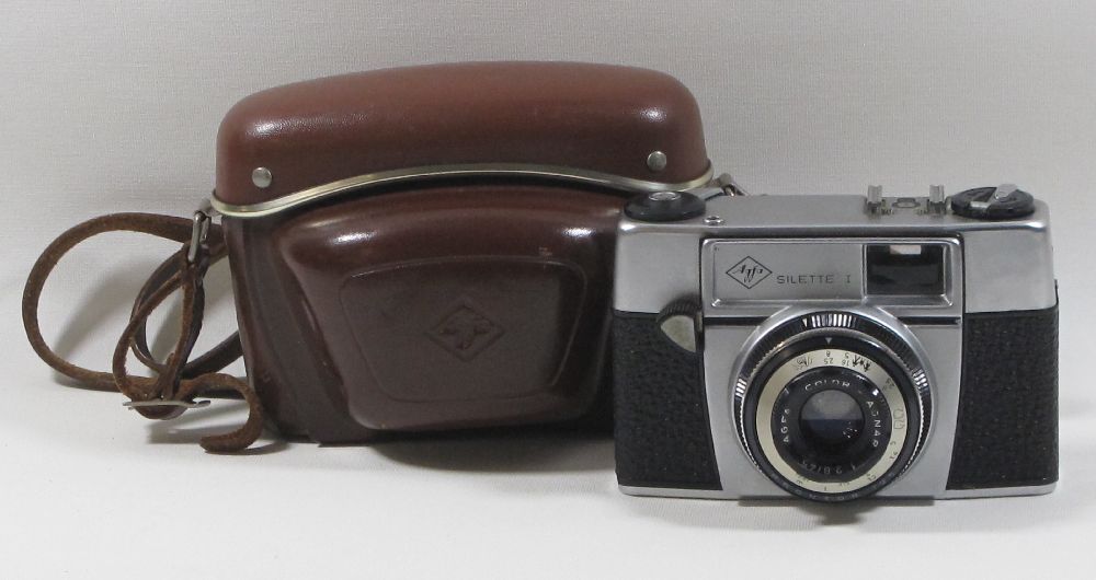 Fotoapparat Agfa Silette 1 in Schutztasche, 189/12012