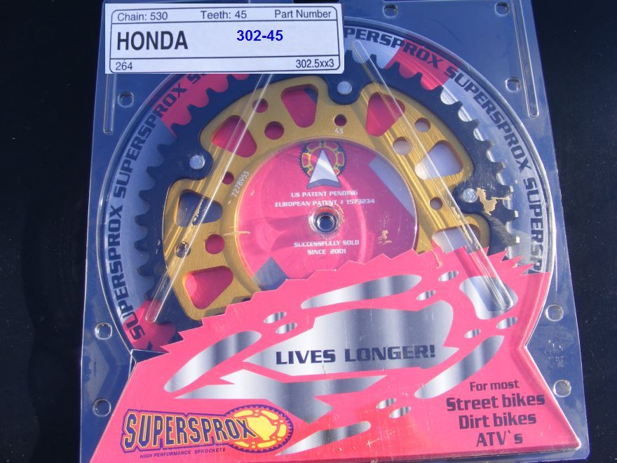 Honda CBR 1100 XX, CBR1100XX, Blackbird, 302 45, sprocket