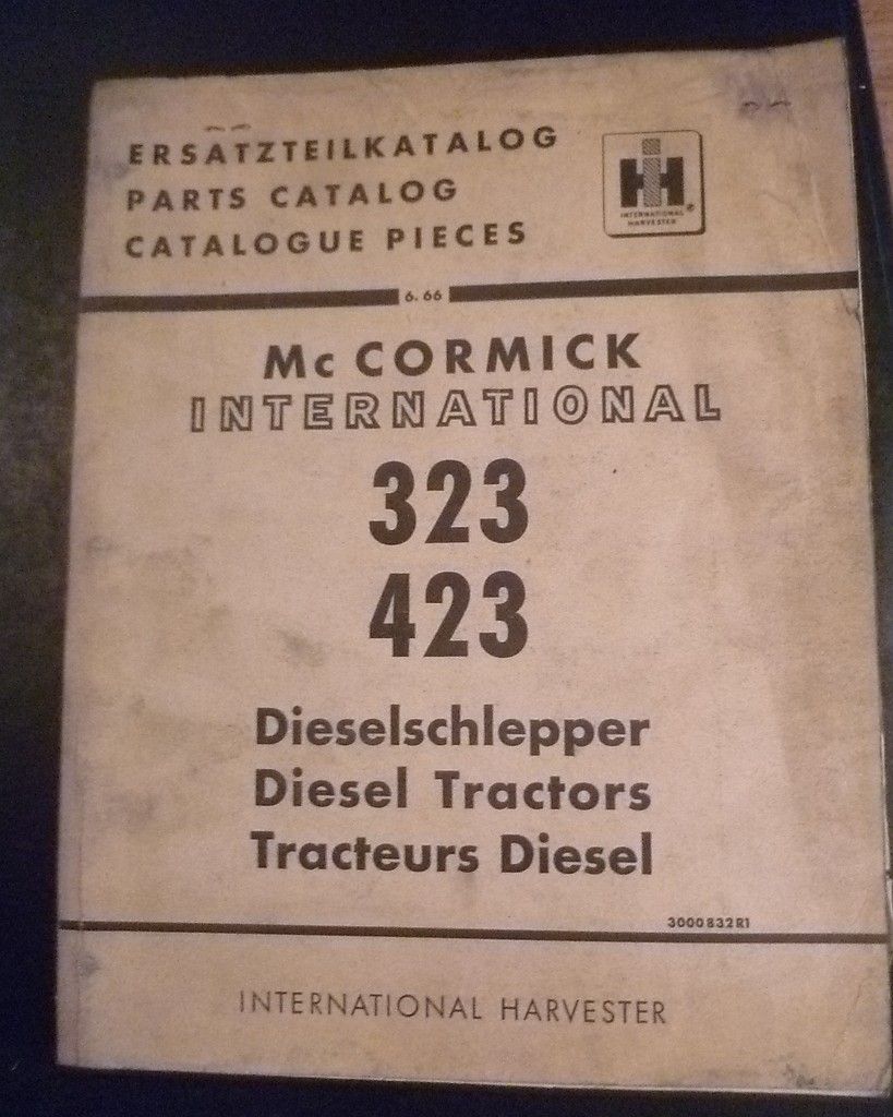 Mc Cormick D 323 und D 423 Schlepper Ersatzteil Liste