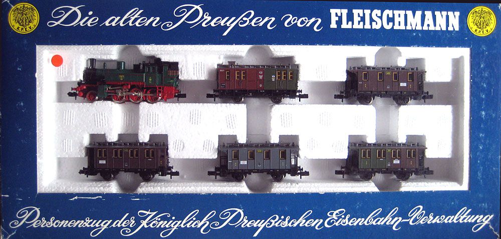 Fleischmann N 7882; Preussischer Personenzug, Einmalserie, in OVP