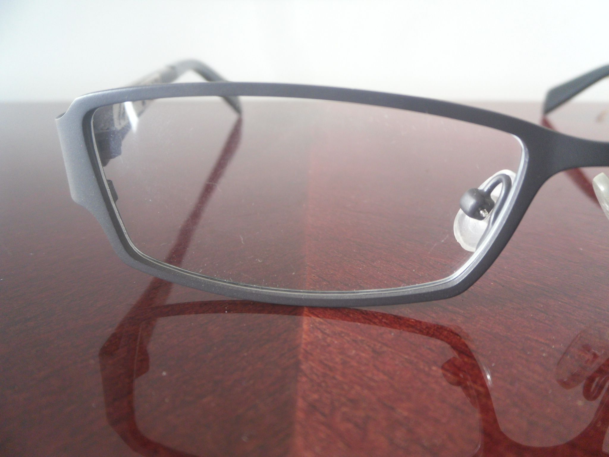 STAINLESS STEEL BRILLE OU 13 . 381 / BRILLEGESTELL . GRÖSSE 52