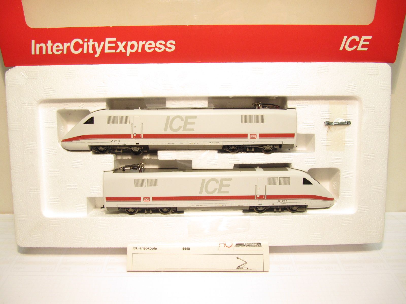 Triebwagen ICE Express BR 401 011 2 DB EP 5 KKK OVP NEU GE203