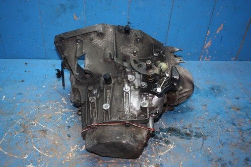 Peugeot 406 Break Bj.02 2,2 HDI Getriebe Schaltgetriebe 20LM02 98 kW