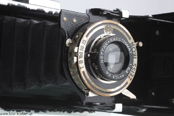 ZEISS IKON Nettar 515/2 mit Nettar Anastigmat 10,5cm 6,3