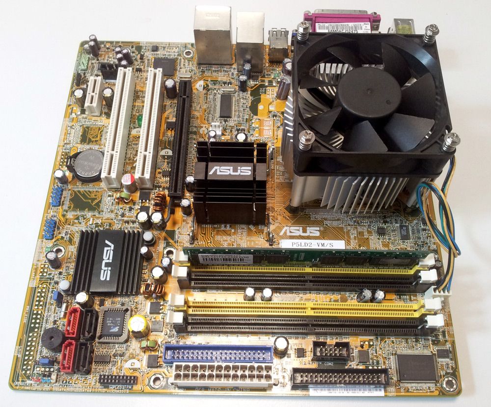  VM/S Mainboard + Intel Pentium 4 (524) 3,06 GHz + 512 MB DDR2