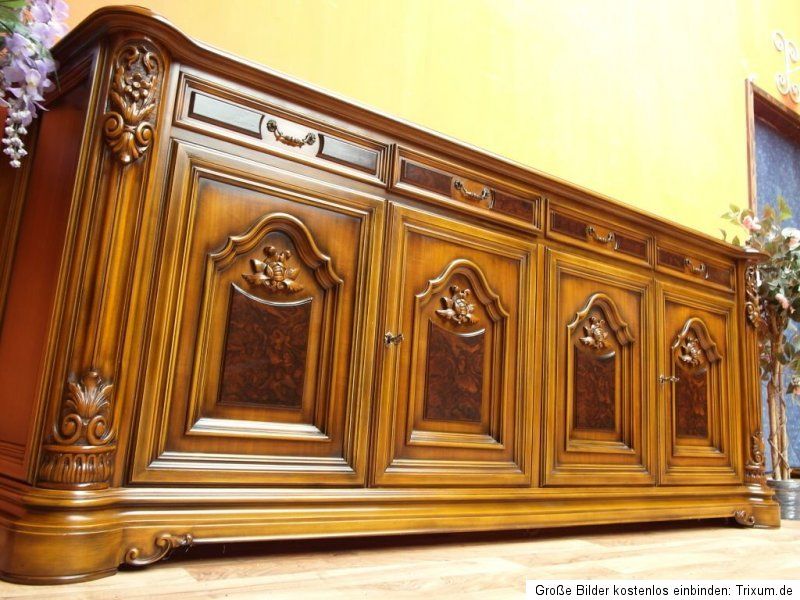 Barock Stil Italienische Sideboard / Anrichte / Kommode Nussbaum