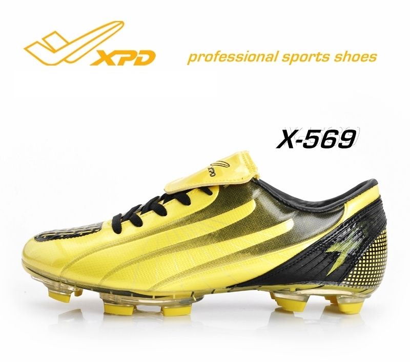 AKTION  Fußball  XPD   X569 PROFI FUßBALLSCHUH NOCKENSOHLE