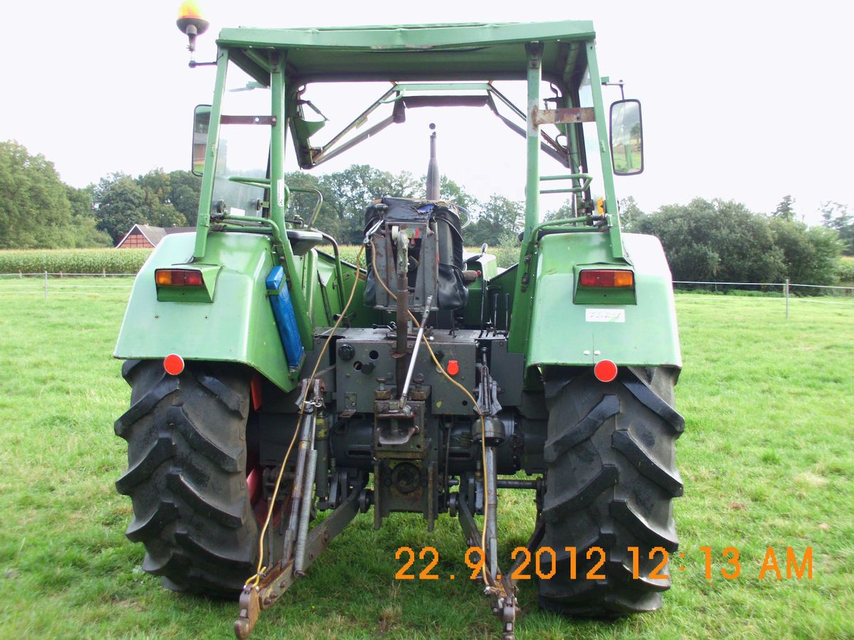 Fendt Favorit 610S mit Fronthydraulik Schlepper Traktor