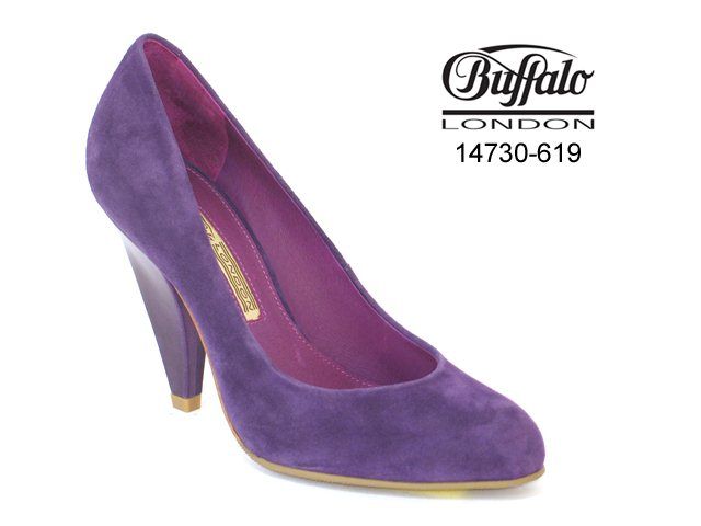 BUFFALO PUMPS MIT KEILABSATZ IN WILDLEDER LILA NEU 14730 619