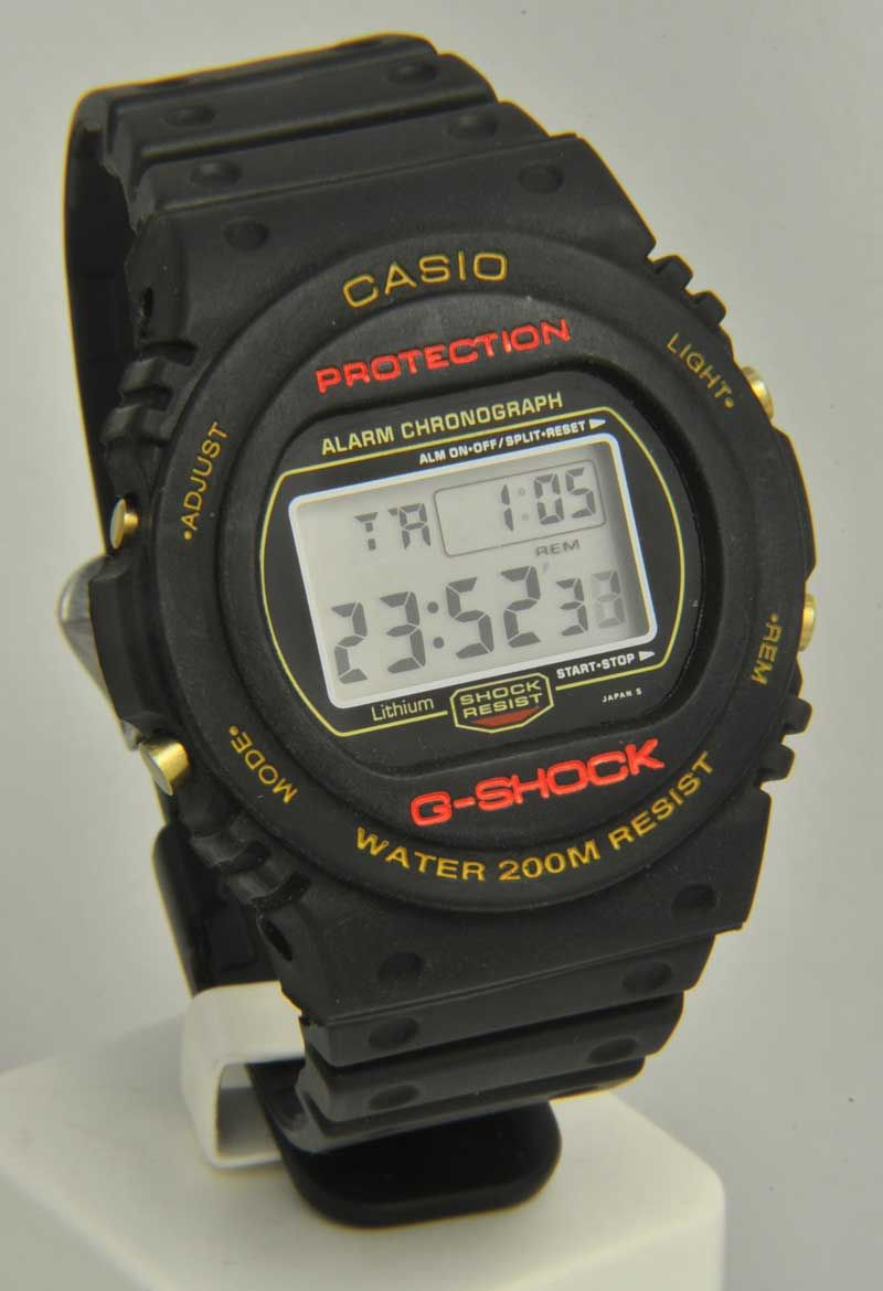 Mens Vintage Casio G Shock Gold DW 5700 691 module watch