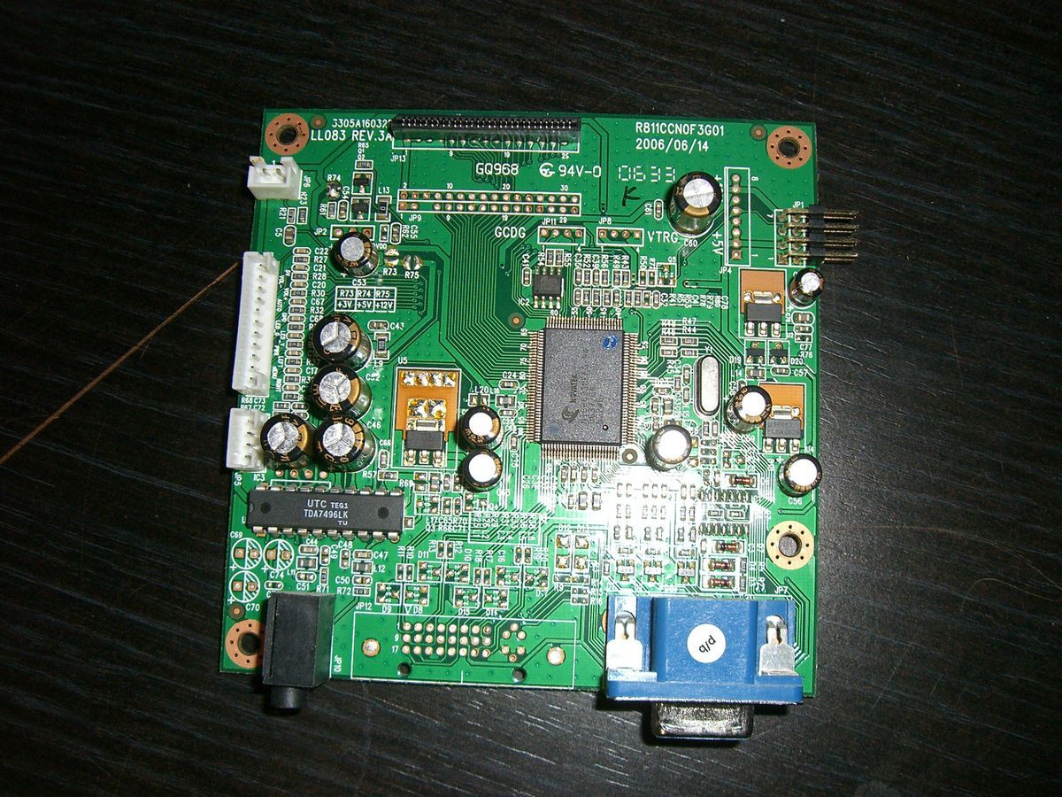 R811CCN0F3G01 MAIN BOARD VIDEo from SOYO MT NI DYLM1788