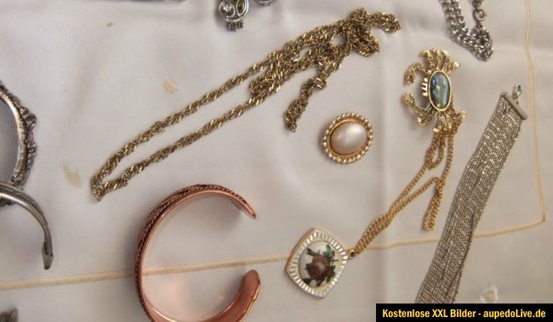 Schmuck Konvolut aus Nachlass Schmucksammlung