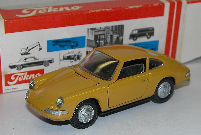 Tekno Denmark/Kirk 935, Porsche 911 S, orange, m/b