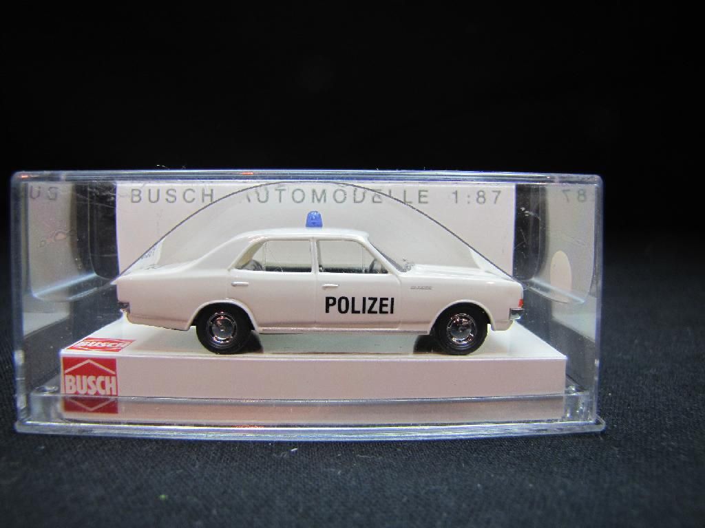 Busch 42005 Opel Rekord C Lim POLIZEI NEU&OVP H4 954