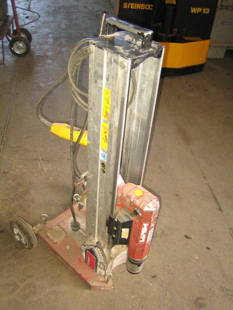 Hilti Kernbohrgerät Kernbohrer DCM 1.5 + Ständer Stativ 2000W